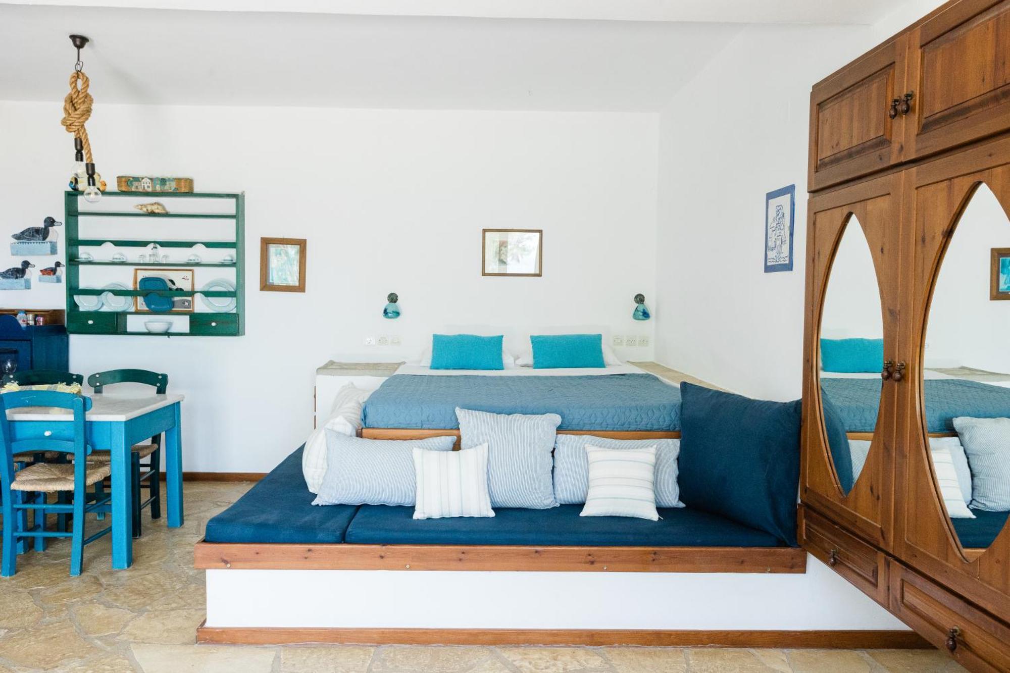 Iliatoras Aparthotel Agia Pelagia  Ngoại thất bức ảnh