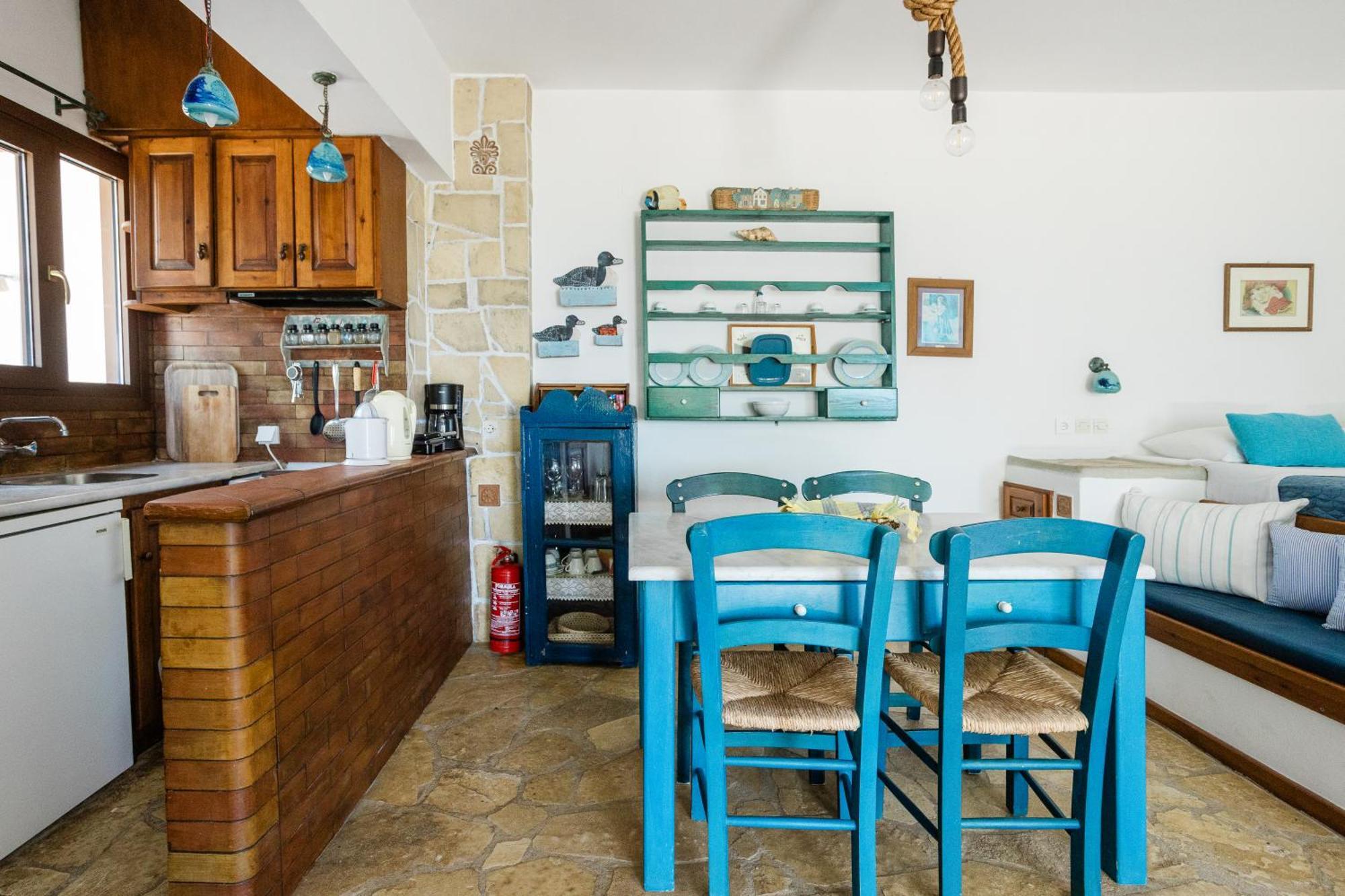 Iliatoras Aparthotel Agia Pelagia  Ngoại thất bức ảnh