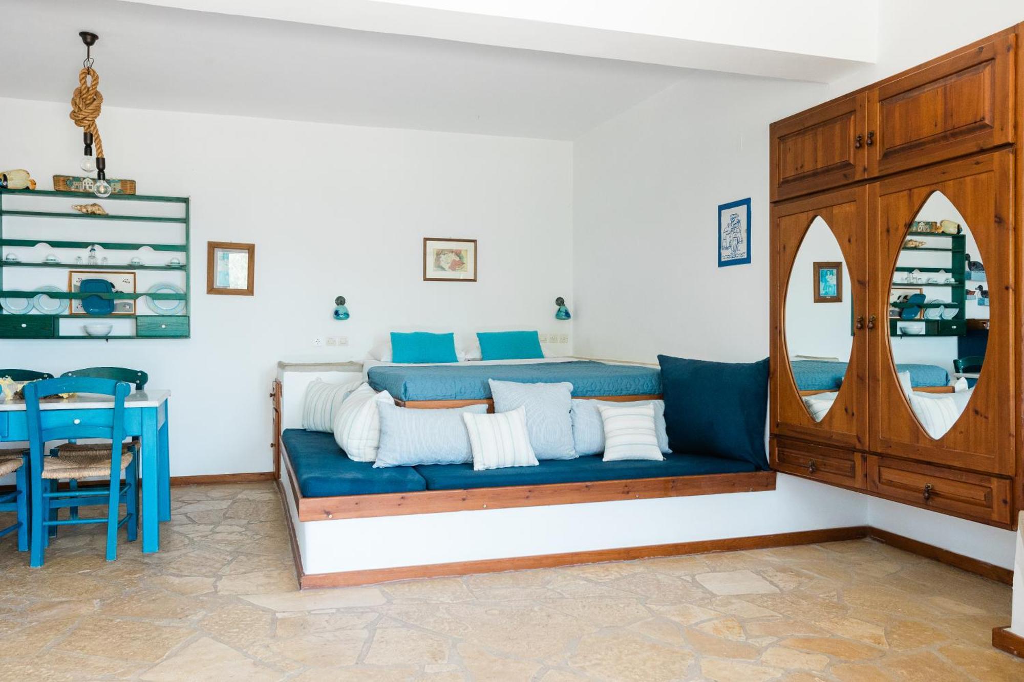 Iliatoras Aparthotel Agia Pelagia  Ngoại thất bức ảnh
