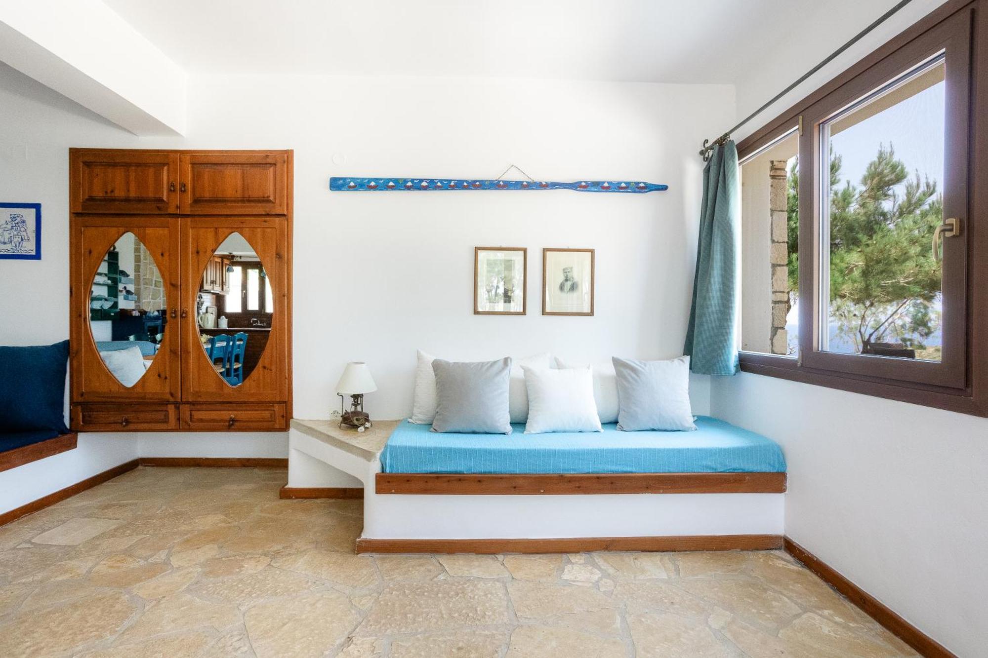 Iliatoras Aparthotel Agia Pelagia  Ngoại thất bức ảnh