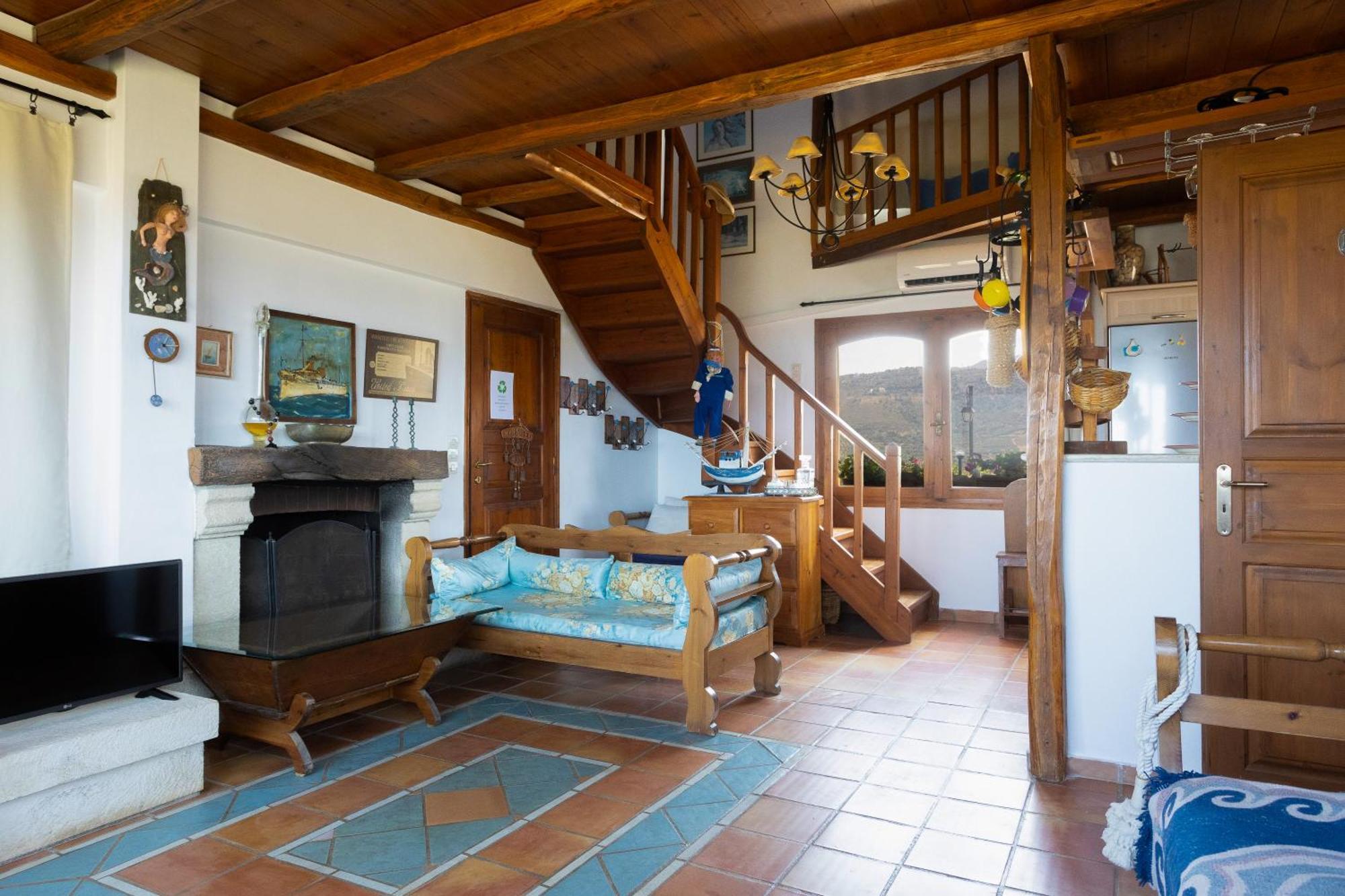Iliatoras Aparthotel Agia Pelagia  Ngoại thất bức ảnh