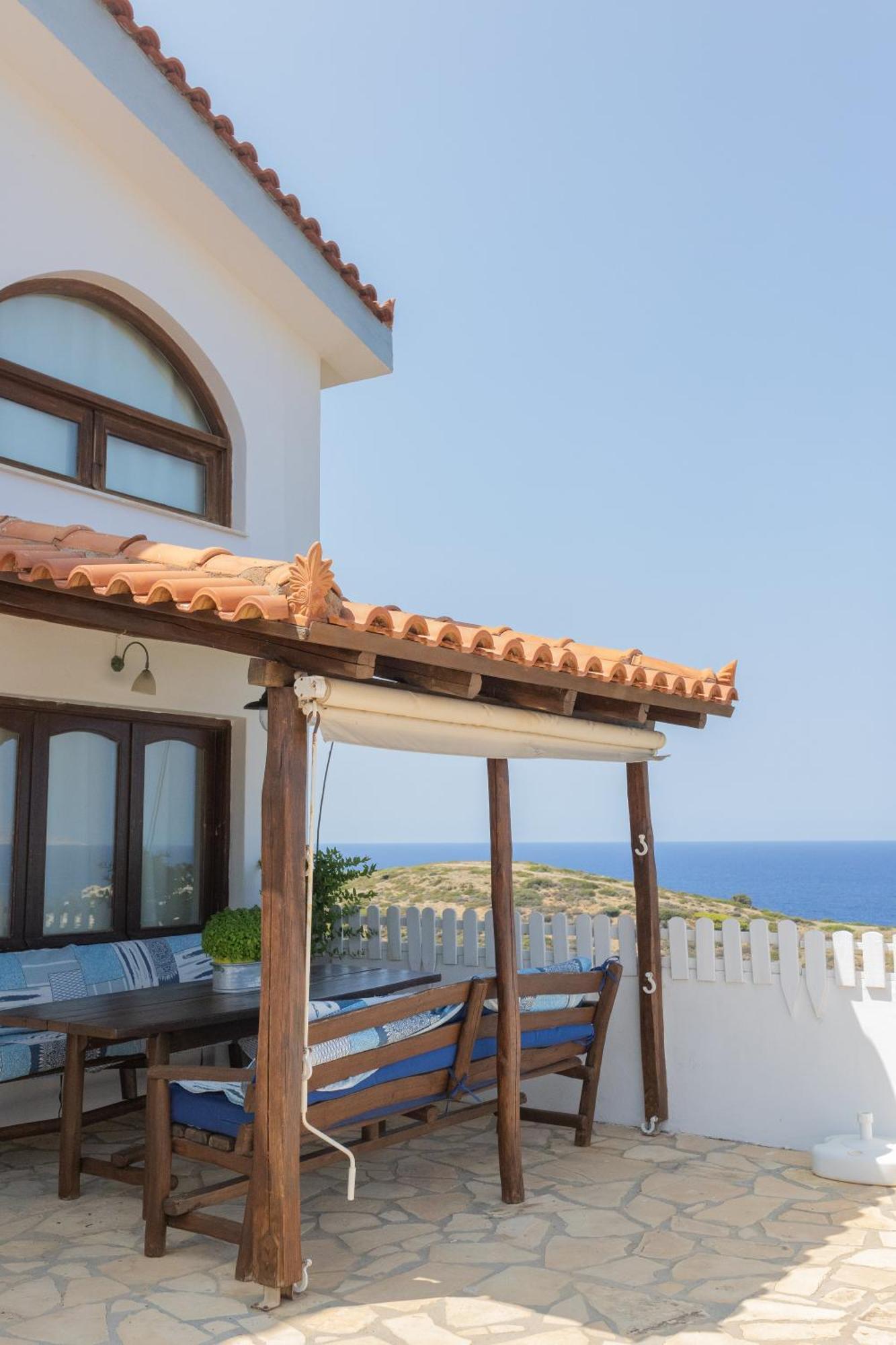 Iliatoras Aparthotel Agia Pelagia  Ngoại thất bức ảnh